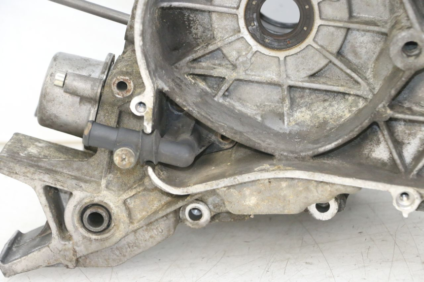 photo de ENGINE CRANKCASE PEUGEOT SATELIS 125 (2013 - 2018)