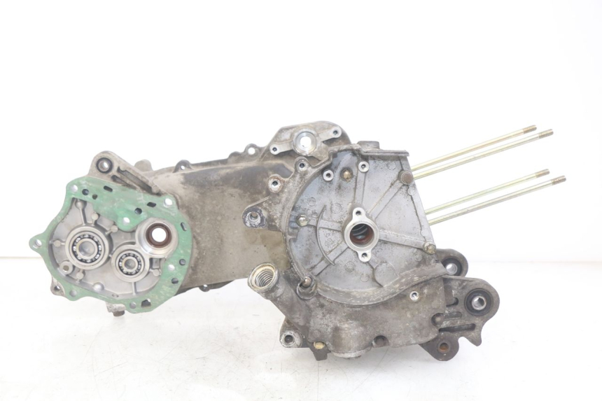 photo de ENGINE LOWER CASING PEUGEOT V-CLIC VCLIC 50 (2007 - 2013)