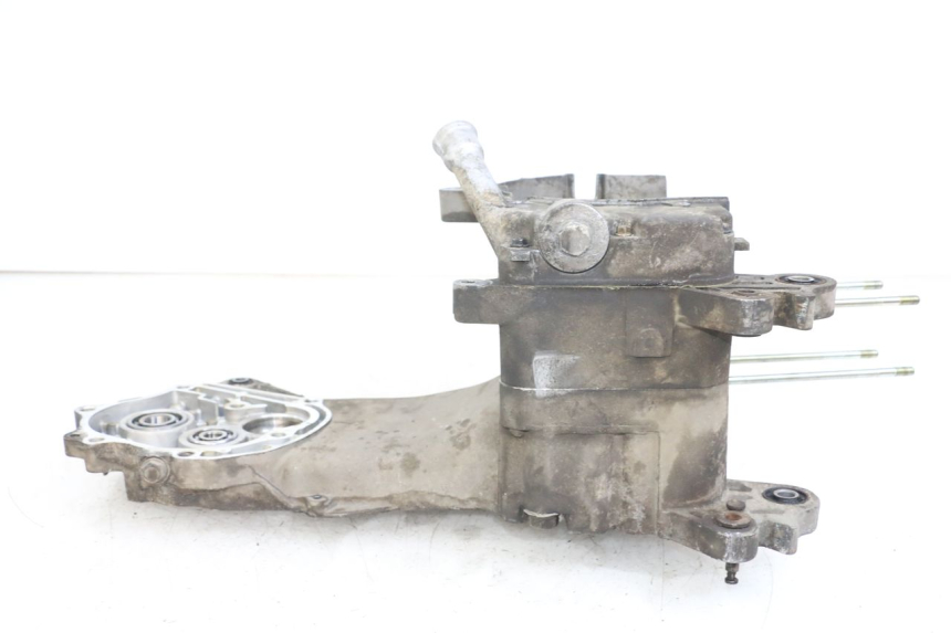 photo de ENGINE LOWER CASING PEUGEOT V-CLIC VCLIC 50 (2007 - 2013)