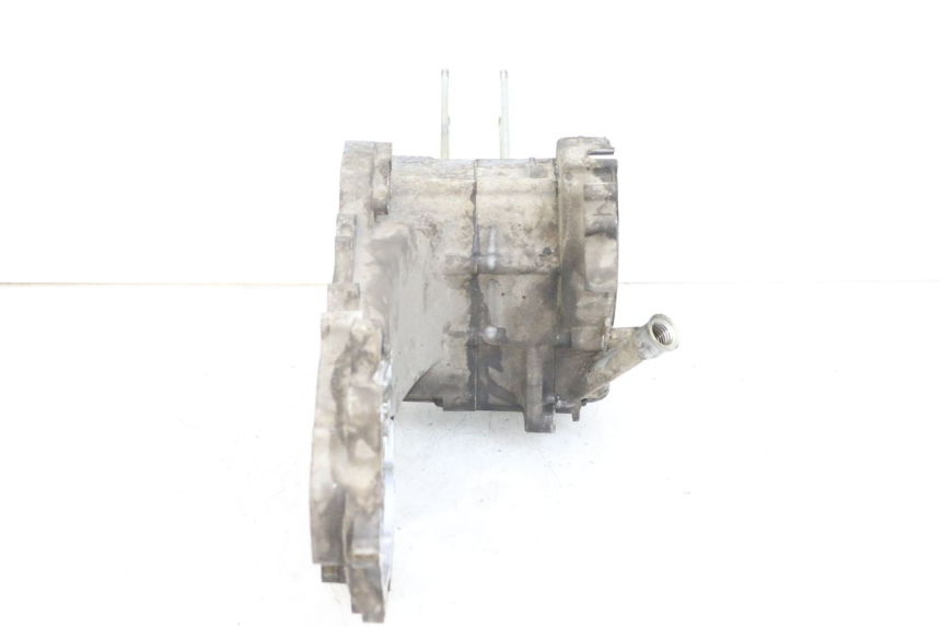 photo de ENGINE LOWER CASING PEUGEOT V-CLIC VCLIC 50 (2007 - 2013)