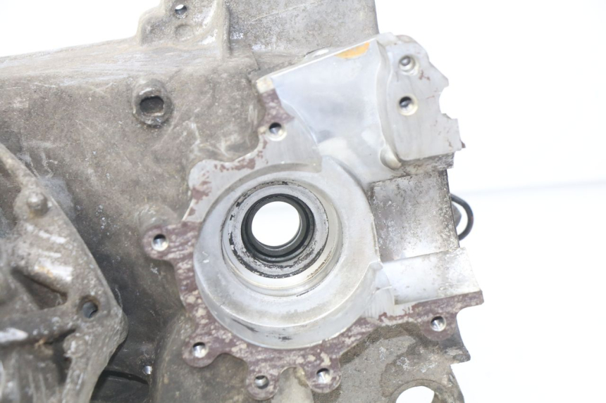 photo de ENGINE LOWER CASING PEUGEOT VIVACITY NEW 2T 50 (2008 - 2017)