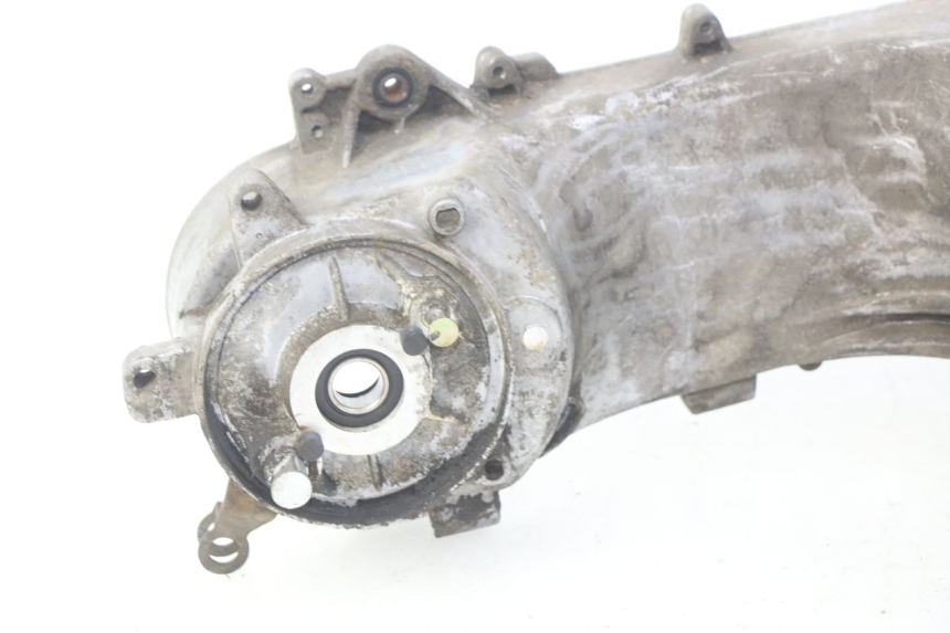 photo de ENGINE LOWER CASING PEUGEOT VIVACITY NEW 2T 50 (2008 - 2017)