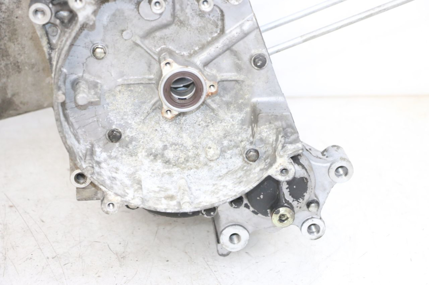 photo de ENGINE BOTTOM CASE DAELIM S1 125 (2007 - 2016) - Supplementary product photo