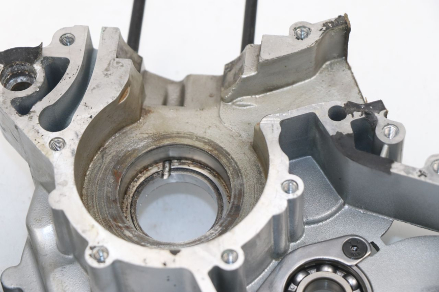 photo de ENGINE CRANKCASE DERBI SENDA SM DRD 50 (2008 - 2013) - Distinctive features