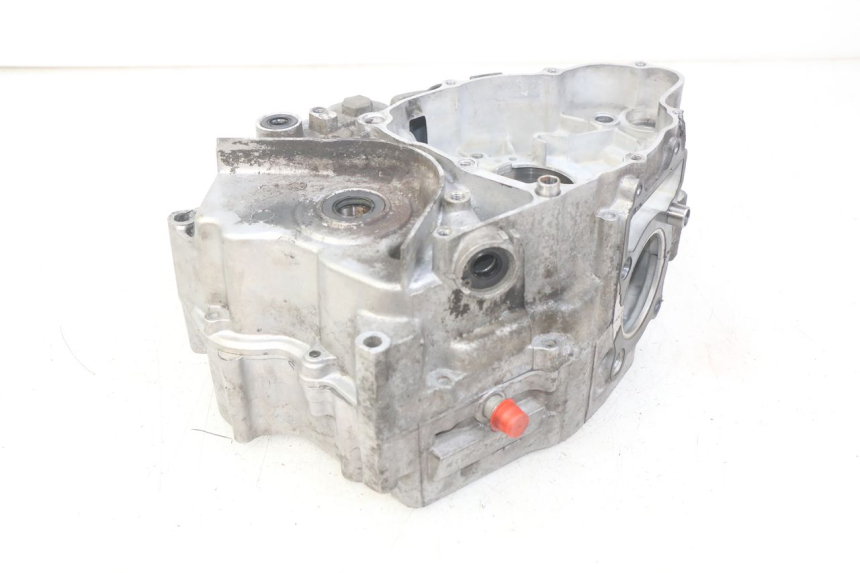 photo de ENGINE LOWER CASING YAMAHA SR 125 (1982 - 2003)