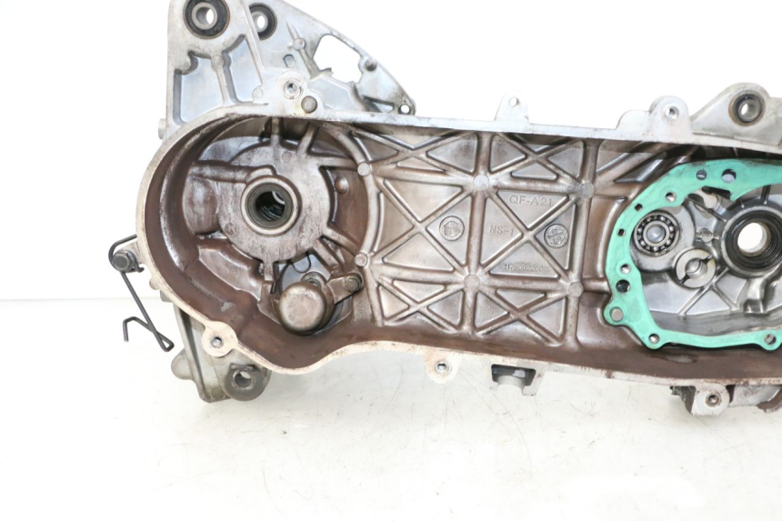 photo de ENGINE CRANKCASE PEUGEOT STREETZONE I 2T 50 (2018 - 2020)