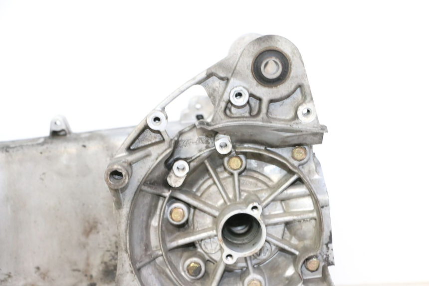 photo de ENGINE CRANKCASE PEUGEOT STREETZONE I 2T 50 (2018 - 2020)