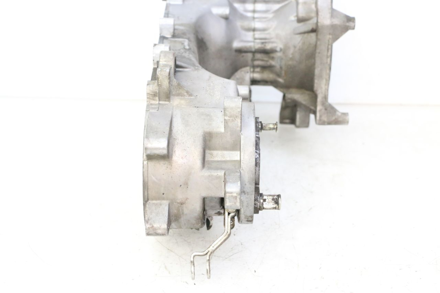 photo de ENGINE CRANKCASE PEUGEOT STREETZONE I 2T 50 (2018 - 2020)