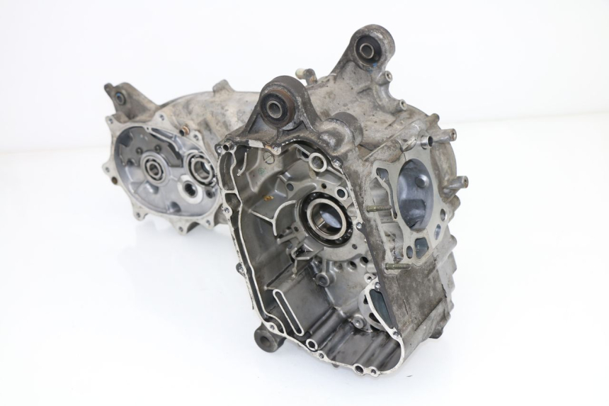 photo de ENGINE CRANKCASE SUZUKI UH BURGMAN 125 (2002 - 2006)