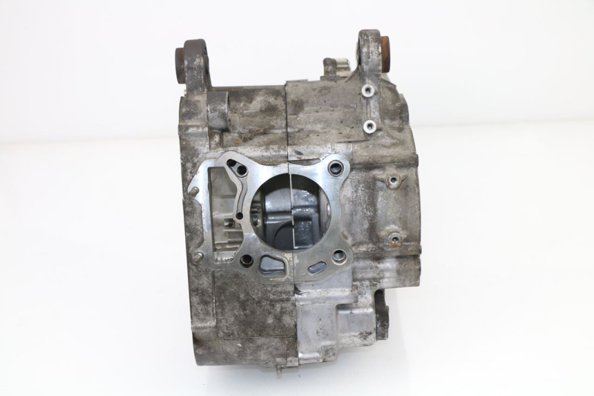 photo de ENGINE CRANKCASE SUZUKI UH BURGMAN 125 (2002 - 2006)