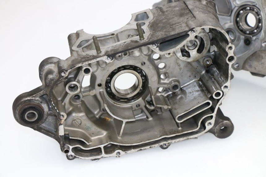 photo de ENGINE CRANKCASE SUZUKI UH BURGMAN 125 (2002 - 2006)