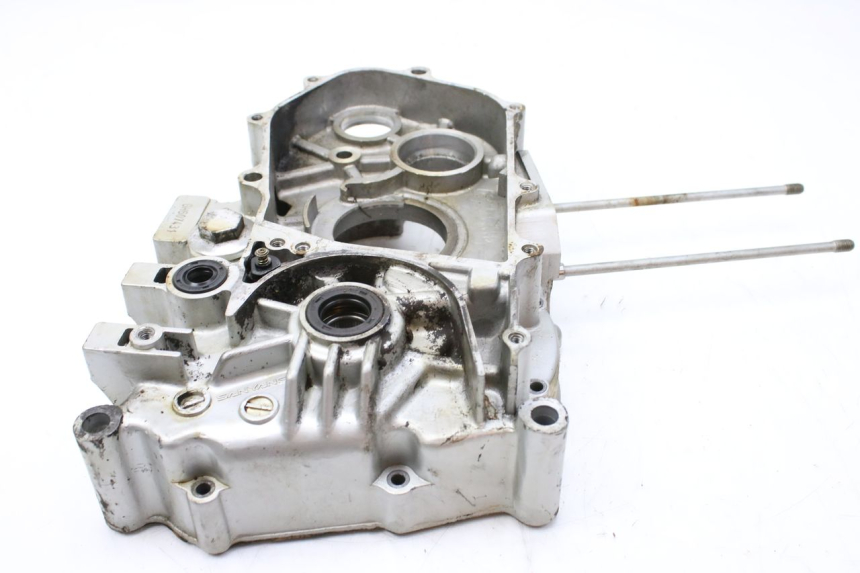 photo de ENGINE LOWER CASING SYM HUSKY 125 (1999 - 2005)