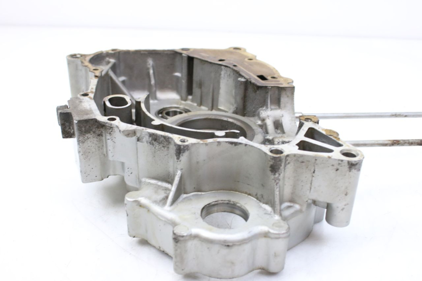 photo de ENGINE LOWER CASING SYM HUSKY 125 (1999 - 2005)