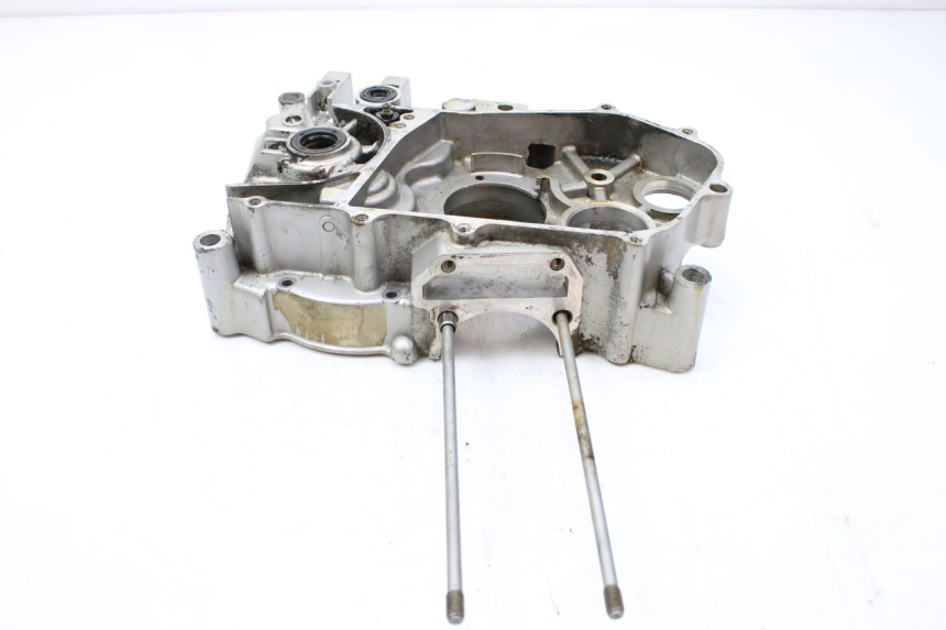 photo de ENGINE LOWER CASING SYM HUSKY 125 (1999 - 2005)