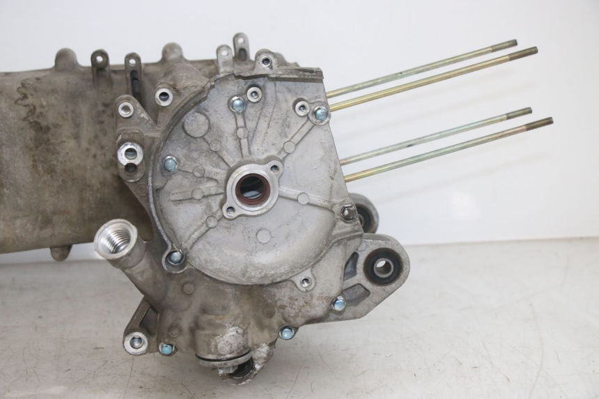 photo de ENGINE LOWER CASING SYM JET 14 4T 50 (2018 - 2022)