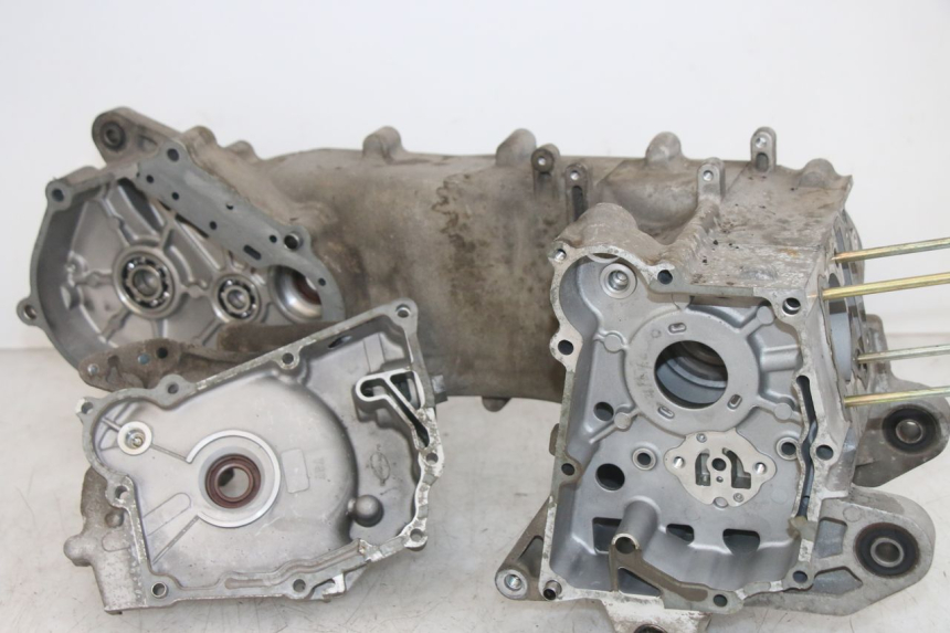 photo de ENGINE LOWER CASING SYM JET 14 4T 50 (2018 - 2022)