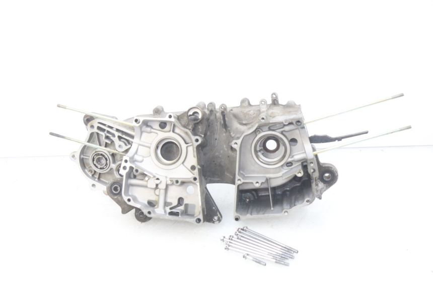 photo de ENGINE LOWER CASING SYM ORBIT III 3 4T 50 (2018 - 2021)