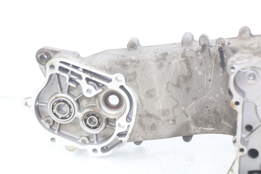 photo de ENGINE LOWER CASING SYM ORBIT III 3 4T 50 (2018 - 2021)