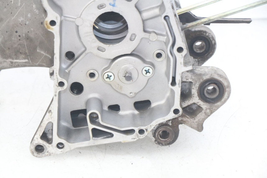 photo de ENGINE LOWER CASING SYM ORBIT III 3 4T 50 (2018 - 2021)