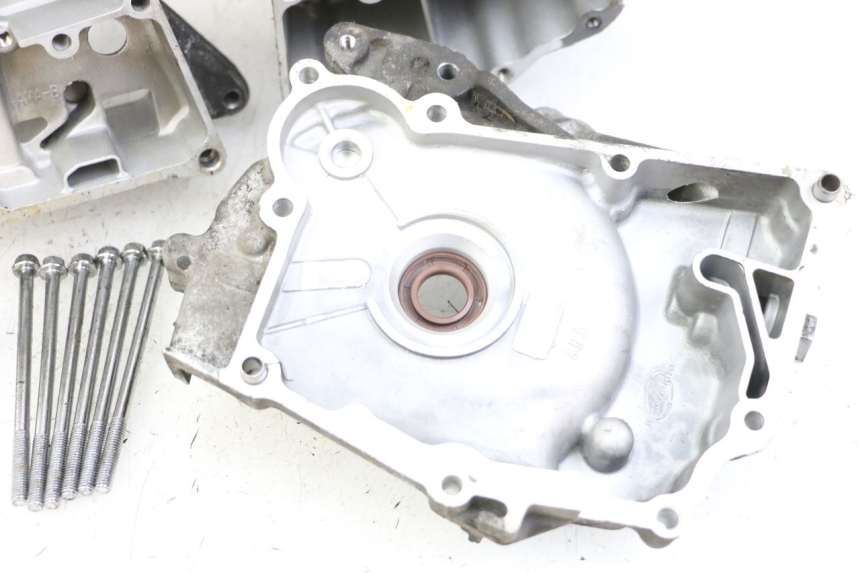 photo de ENGINE LOWER CASING SYM ORBIT III 3 4T 50 (2018 - 2021)