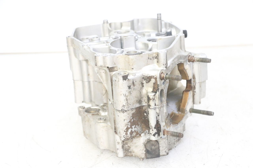 photo de ENGINE LOWER CASING YAMAHA TDR DELTABOX 125 (1993 - 2003)
