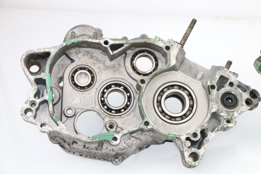 photo de ENGINE CRANKCASE APRILIA TUONO 125 (2003 - 2005)