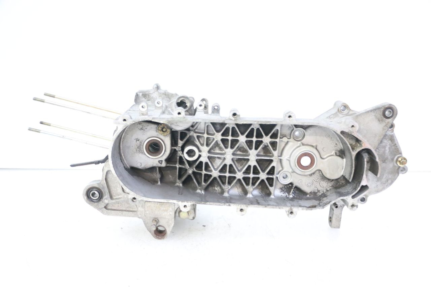 photo de ENGINE LOWER CASING PEUGEOT TWEET 4T 50 (2018 - 2020)