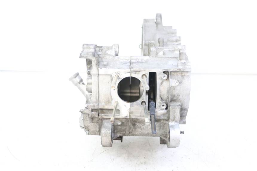 photo de ENGINE LOWER CASING PEUGEOT TWEET 4T 50 (2018 - 2020)
