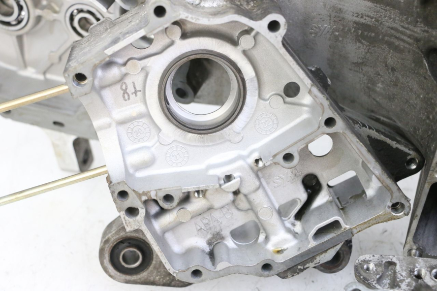 photo de ENGINE LOWER CASING PEUGEOT TWEET 4T 50 (2018 - 2020)