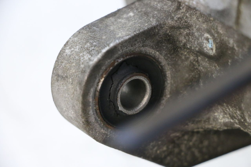 photo de ENGINE LOWER CASING PEUGEOT TWEET 4T 50 (2018 - 2020)