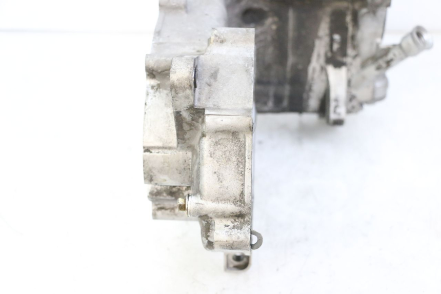 photo de ENGINE LOWER CASING PEUGEOT TWEET 4T 50 (2018 - 2020)