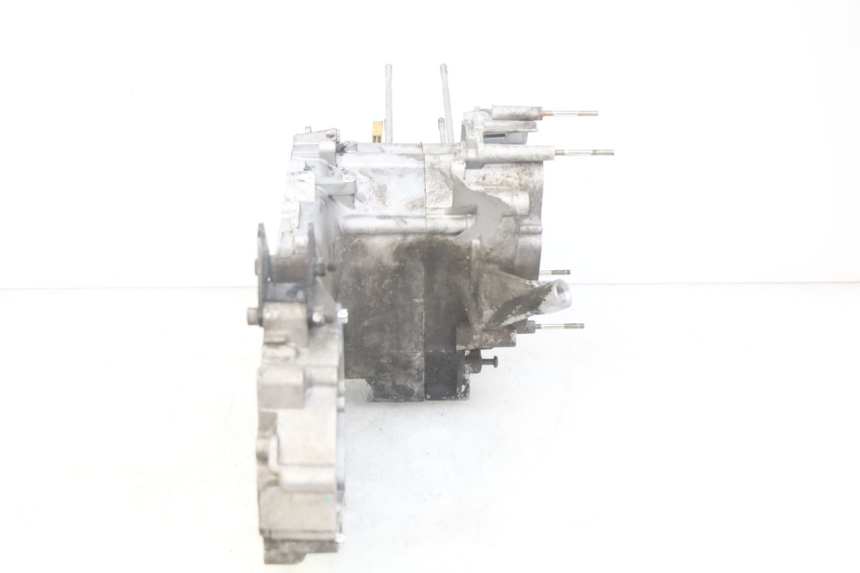 photo de ENGINE LOWER CRANKCASE PIAGGIO VESPA GTS IGET ABS 125 (2017 - 2023)