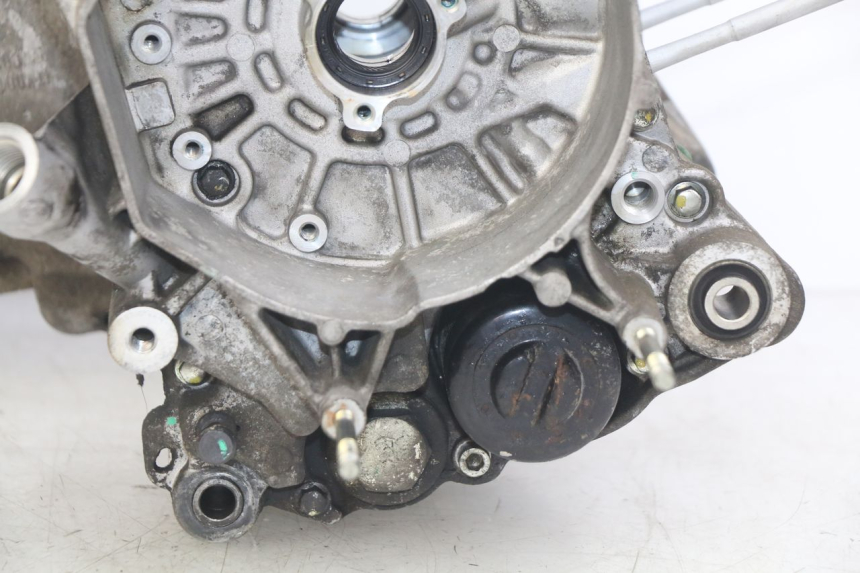 photo de ENGINE LOWER CRANKCASE PIAGGIO VESPA GTS IGET ABS 125 (2017 - 2023)