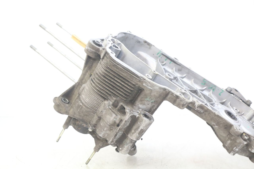 photo de ENGINE LOWER CRANKCASE PIAGGIO VESPA GTS IGET ABS 125 (2017 - 2023)