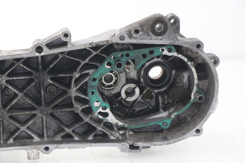 photo de ENGINE CRANKCASE PEUGEOT VIVACITY 50 (2004 - 2009)