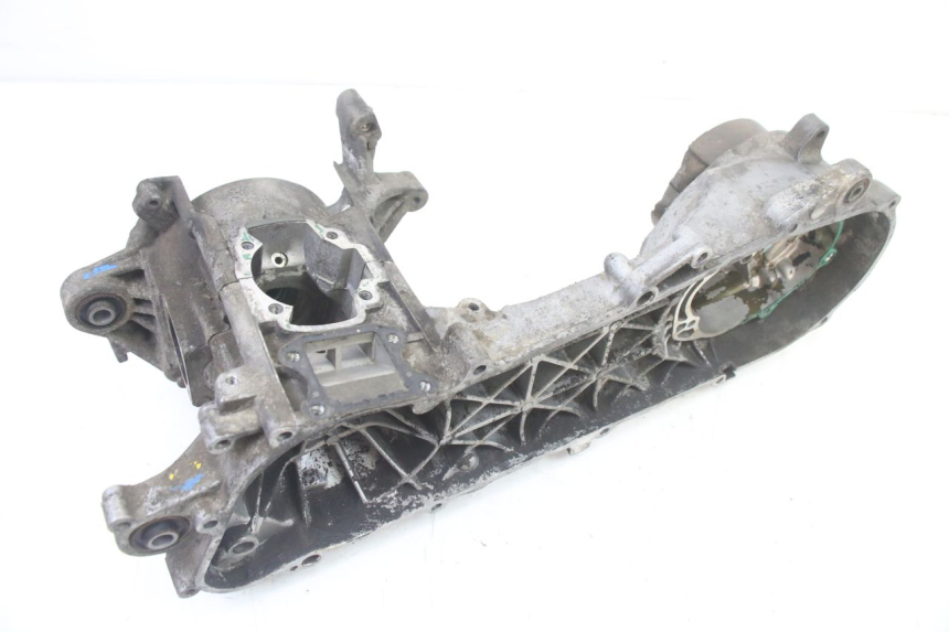 photo de ENGINE CRANKCASE PEUGEOT VIVACITY 50 (2004 - 2009)