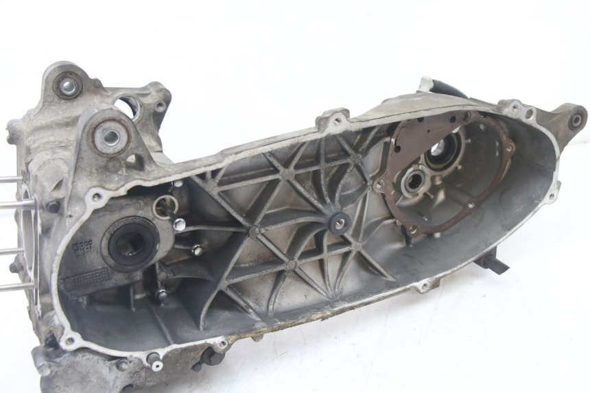 photo de ENGINE CRANKCASE YAMAHA X-MAX XMAX 125 (2010 - 2014)
