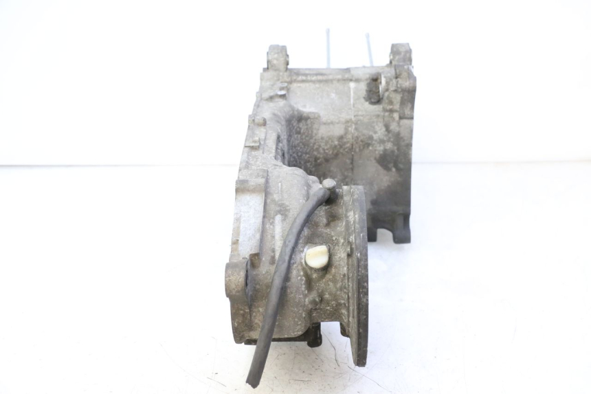 photo de ENGINE LOWER CASING YAMAHA X-MAX XMAX 250 (2006 - 2009)
