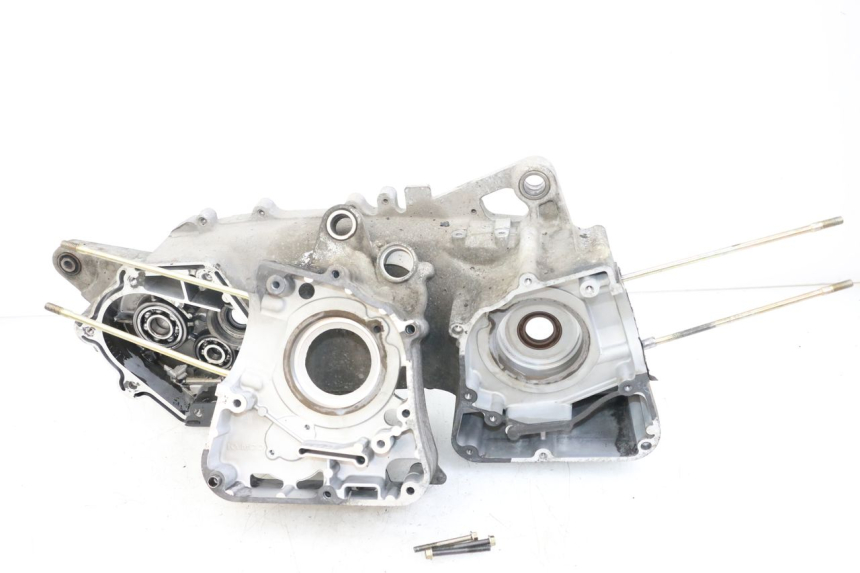 photo de Engine bottom case KYMCO XCITING 250 (2006 - 2009)