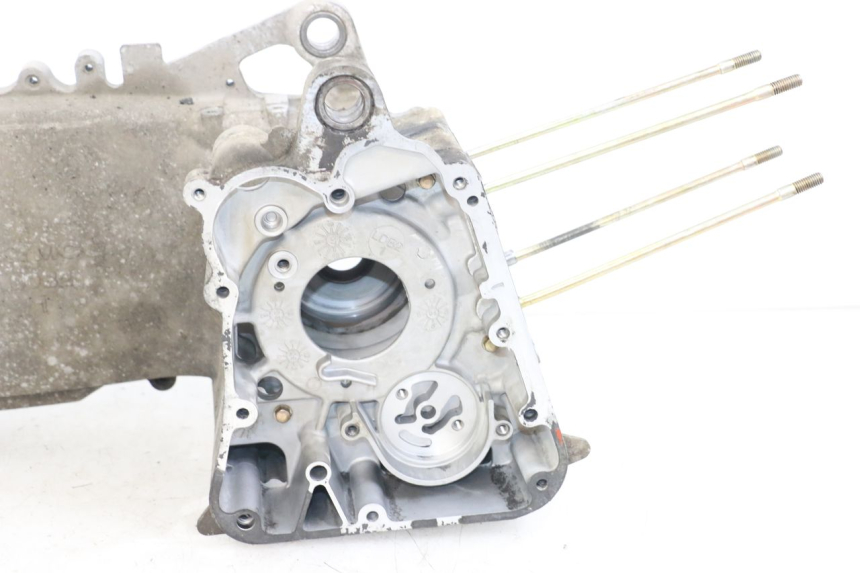 photo de Engine bottom case KYMCO XCITING 250 (2006 - 2009)