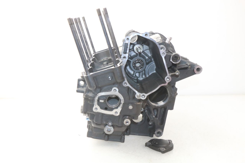 photo de ENGINE CRANKCASE YAMAHA FZ8 800 (2010 - 2016)