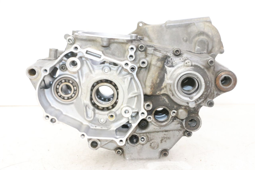 photo de ENGINE CRANKCASE YAMAHA YZ-F YZF 250 (2014 - 2018)