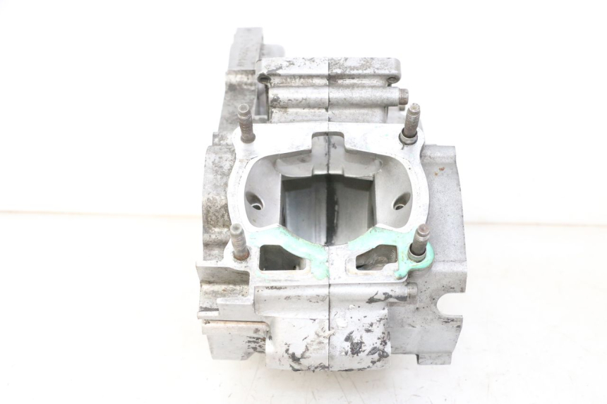 photo de ENGINE CRANKCASE YAMAHA YZ 125 (1998 - 2005)