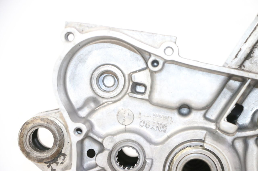 photo de ENGINE CRANKCASE YAMAHA YZ 125 (1998 - 2005)