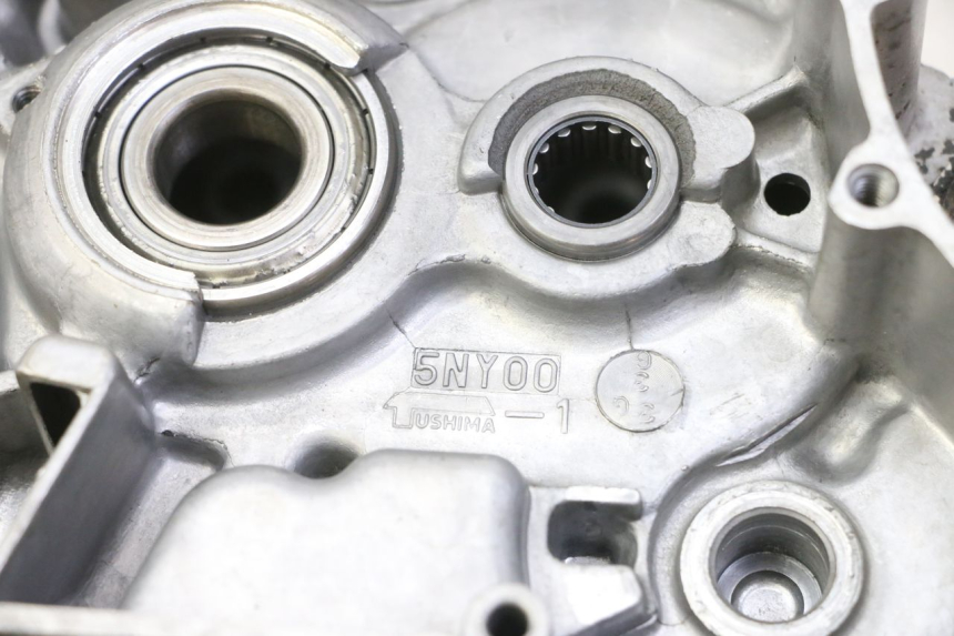 photo de ENGINE CRANKCASE YAMAHA YZ 125 (1998 - 2005)