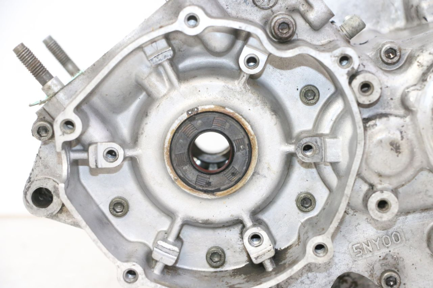 photo de ENGINE CRANKCASE YAMAHA YZ 125 (1998 - 2005)