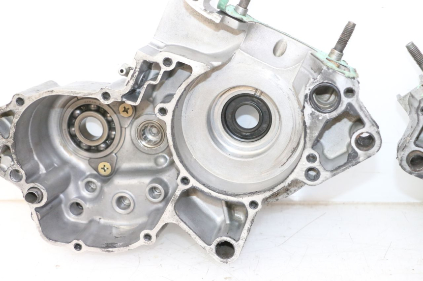 photo de ENGINE CRANKCASE YAMAHA YZ 125 (1998 - 2005)
