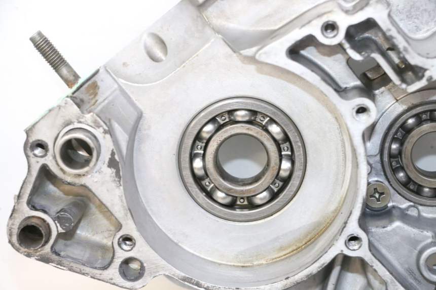 photo de ENGINE CRANKCASE YAMAHA YZ 125 (1998 - 2005)