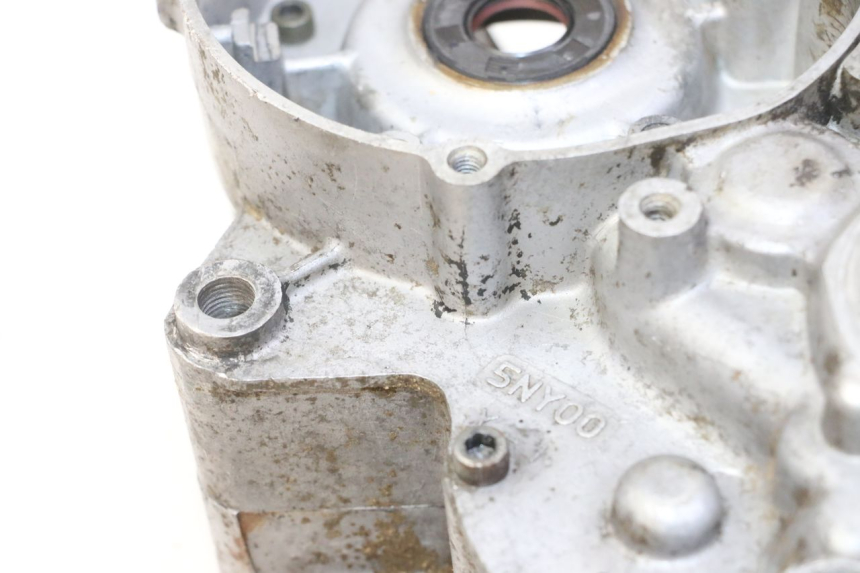photo de ENGINE CRANKCASE YAMAHA YZ 125 (1998 - 2005)