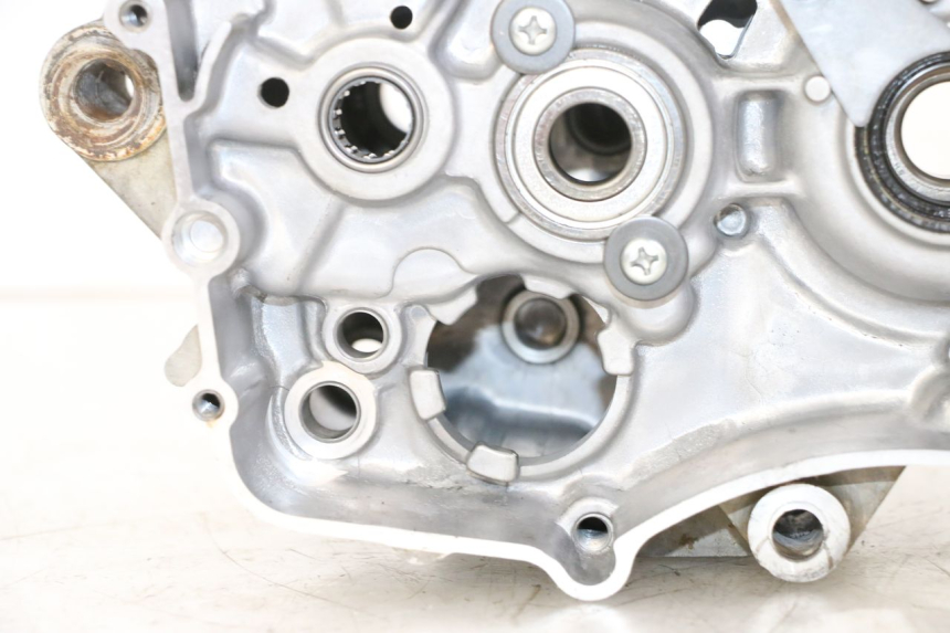 photo de ENGINE CRANKCASE YAMAHA YZ 85 (2002 - 2018)